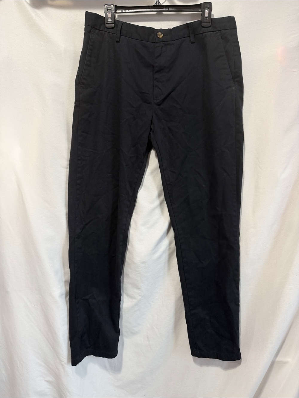 Amazon Essentials Men's Black Straight Chino Pants